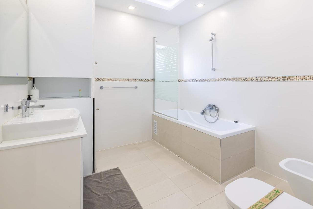 Fantastic Apartment Great Location Марбелья Экстерьер фото